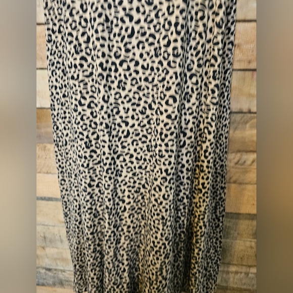 Old Navy women's leopard print causal A-line midi dress size L/XL - Picture 6 of 14